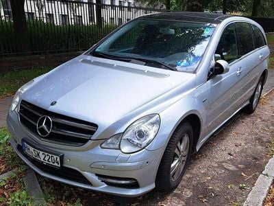 Mercedes R350