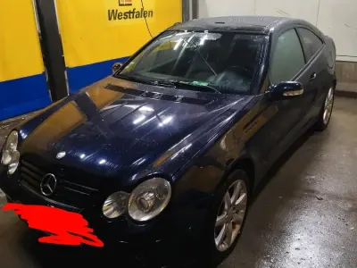 Gebraucht Mercedes C320 218 PS (160 kW) 2003 Coupé