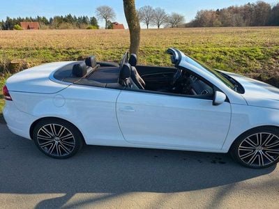 Gebraucht VW Eos Exclusive 211 PS (155 kW) 2011 Weiß Cabrio