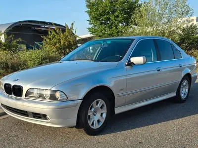 Gebraucht BMW 520 170 PS (125 kW) 2001 Silber Limousine
