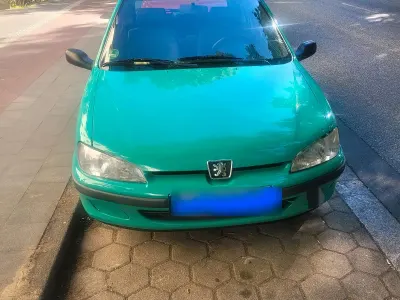 Gebraucht Peugeot 106 45 PS (33 kW) 1996 Grün Kleinwagen
