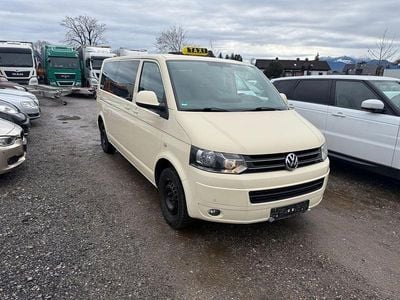 Gebraucht VW Caravelle Comfortline 140 PS (102 kW) 2011 Gelb Van / Kleinbus