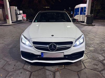 Mercedes C63 AMG
