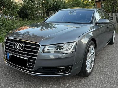Audi A8L