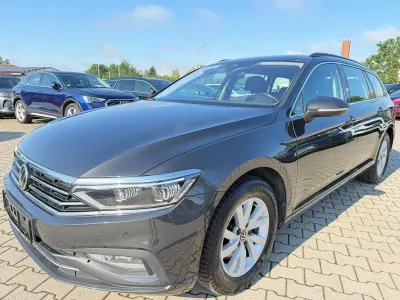 Gebraucht VW Passat IQ Drive 150 PS (110 kW) 2022 Grau Kombi