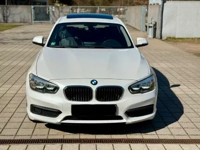 Gebraucht BMW 118 Advantage 136 PS (100 kW) 2017 Weiß Kleinwagen