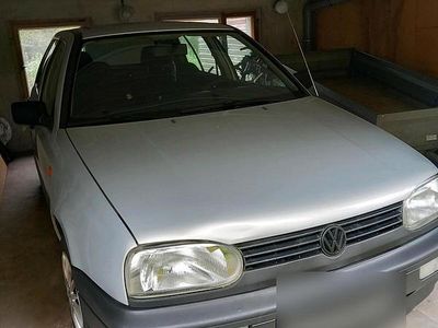 Gebraucht VW Golf III 75 PS (55 kW) 1995 Silber Limousine