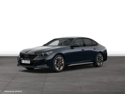 Gebraucht BMW 540 Sport Line 286 PS (210 kW) 2025 Schwarz Limousine