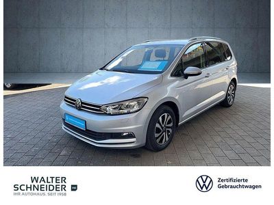 Reflexsilber metallic Gebraucht 2022 VW Touran Active Van / Kleinbus | 25.950 € (Guter Preis)