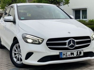 Mercedes B180