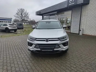 Gebraucht SsangYong Korando Sapphire 163 PS (119 kW) 2020 Silber SUV