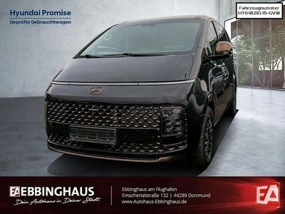 Gebraucht Hyundai Staria Signature 177 PS (130 kW) 2023 Schwarz Van / Kleinbus