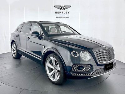 Blau Gebraucht 2018 Bentley Bentayga SUV | 106.000 €