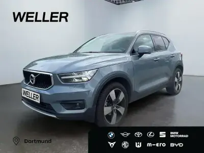 Gebraucht Volvo XC40 Momentum 129 PS (94 kW) 2020 Grau SUV
