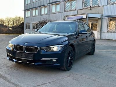 Gebraucht BMW 335 Luxury Line 313 PS (230 kW) 2015 Blau Limousine