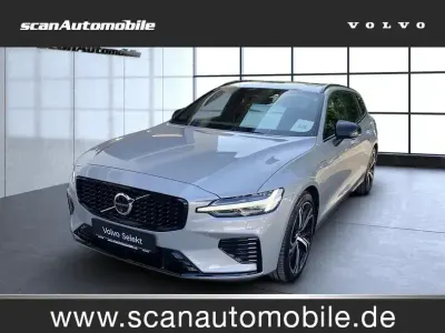 Gebraucht Volvo V60 Plus 349 PS (256 kW) 2024 Silber Kombi