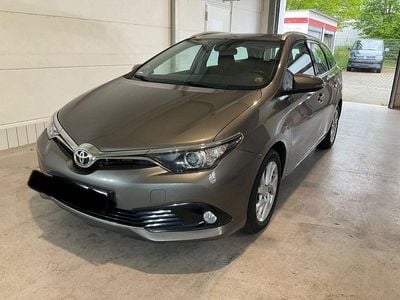 Toyota Auris Touring Sports
