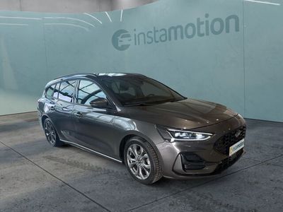 Używany Ford Focus ST-Line 116 KM (85 kW) 2023 Szary Minivan