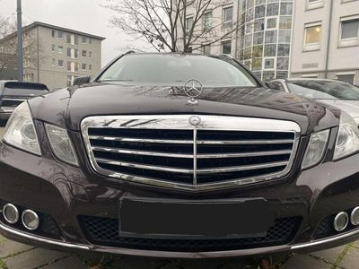 Mercedes E300