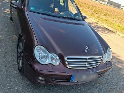 Mercedes C220