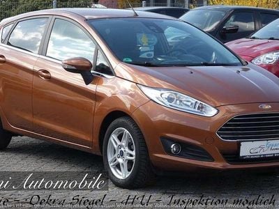 Gebraucht Ford Fiesta Titanium 101 PS (74 kW) 2014 Torinobraun metallic Kleinwagen