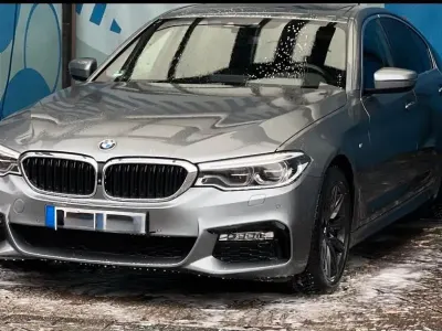 Gebraucht BMW 530 258 PS (189 kW) 2017 Silber Limousine