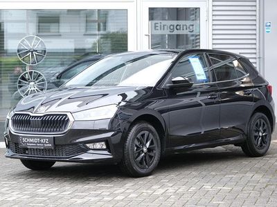 Neu Skoda Fabia Selection 150 PS (110 kW) 2025 Black magic perleffekt Limousine