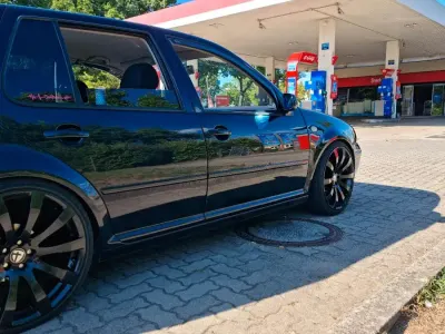 Gebraucht VW Golf IV 105 PS (77 kW) 2001 Kleinwagen