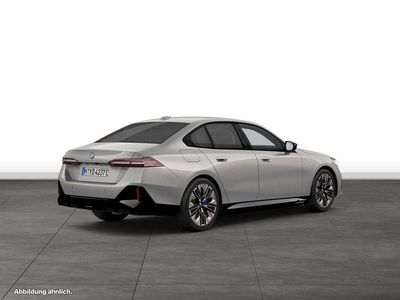 Usata BMW i5 Comfort Edition 442 kW (601 CV) 2025 Grigio Berlina