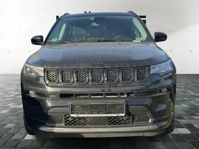 Second-hand Jeep Compass 131 CP (96 kW) 2023 Negru SUV