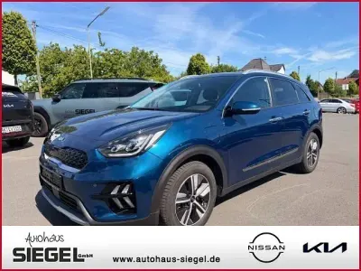 Gebraucht Kia Niro Spirit 105 PS (77 kW) 2020 Blau SUV