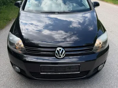 Usata VW Golf VI S 102 CV (75 kW) 2010 Nero Utilitaria