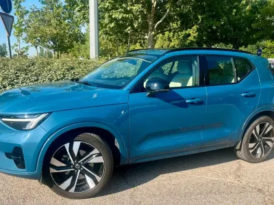Brugt Volvo XC40 R-Design 163 HK (119 kW) 2023 Blå SUV