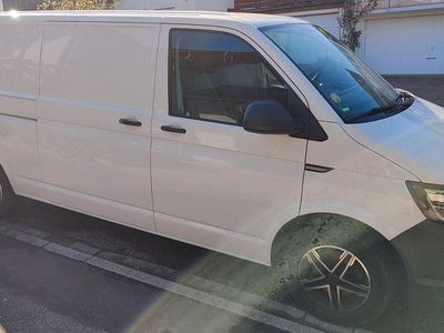 Weiß Gebraucht 2016 VW Transporter Van | 8.699 € (Fairer Preis)