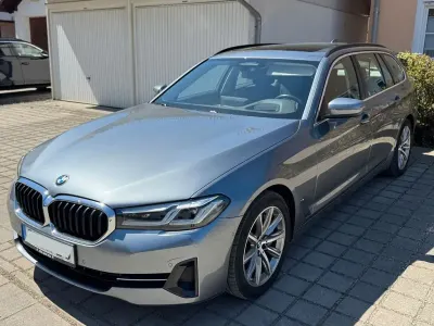Gebraucht BMW 530 Sport Line 286 PS (210 kW) 2022 Grau Limousine