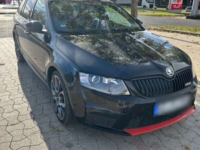 gebraucht Skoda Octavia 2.0 TDI Green tec DSG RS Combi RS