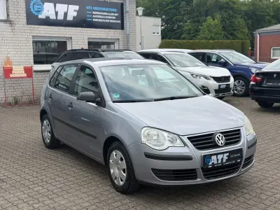 Gebraucht VW Polo Trendline 64 PS (47 kW) 2006 Silber Kleinwagen