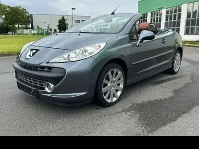 Usata Peugeot 207 CC Filou 120 CV (88 kW) 2008 Grigio Cabrio