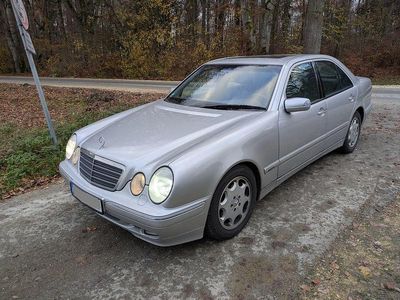Mercedes E220