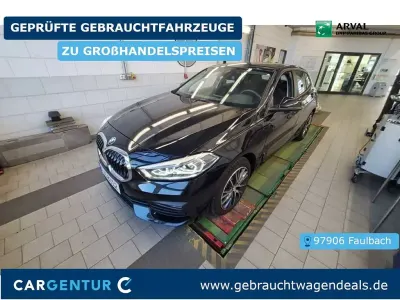 Gebraucht BMW 120 Advantage 190 PS (139 kW) 2022 Schwarz Limousine