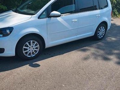 Gebraucht VW Touran 105 PS (77 kW) 2014 Weiß Van / Kleinbus