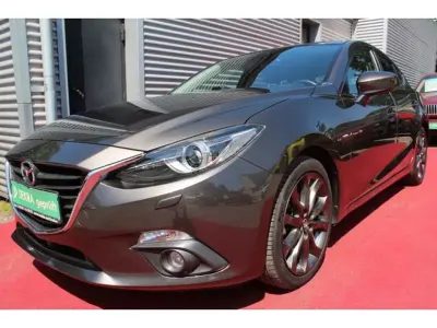 Gebraucht Mazda 3 Nakama 120 PS (88 kW) 2016 Titanium flash (metallic) Limousine