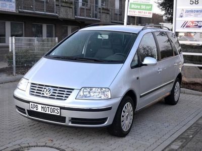Usata VW Sharan 116 CV (85 kW) 2004 Argento Monovolume