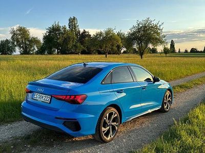 Gebraucht Audi A3 Ambiente 150 PS (110 kW) 2021 Blau Limousine