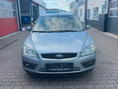 Gebraucht Ford Focus 101 PS (74 kW) 2006 Kleinwagen