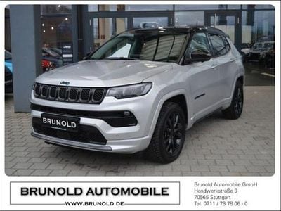 Gebraucht Jeep Compass 240 PS (176 kW) 2022 Silber SUV