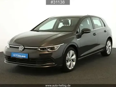 Gebraucht VW Golf VIII Style 150 PS (110 kW) 2024 Uranograu Limousine