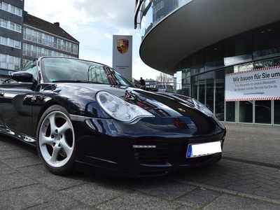 Porsche 911 Carrera 4S Cabriolet