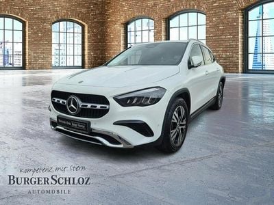 Gebraucht Mercedes GLA180 Progressive 136 PS (100 kW) 2024 Unilack polarweiß SUV
