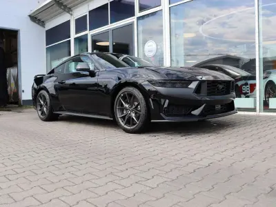 Neu Ford Mustang Dark Horse 454 PS (333 kW) 2026 Absolute black metallic Coupé